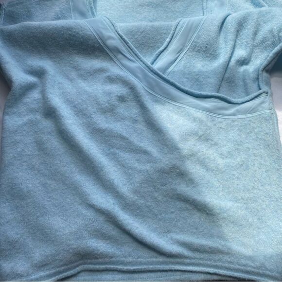 NWT Intimately Free People Baby Blue Living in This Pullover Size Extra Small - Picture 6 of 15